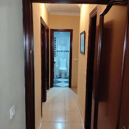 Amplio Piso Junto A Playa Victoria Apartamento *